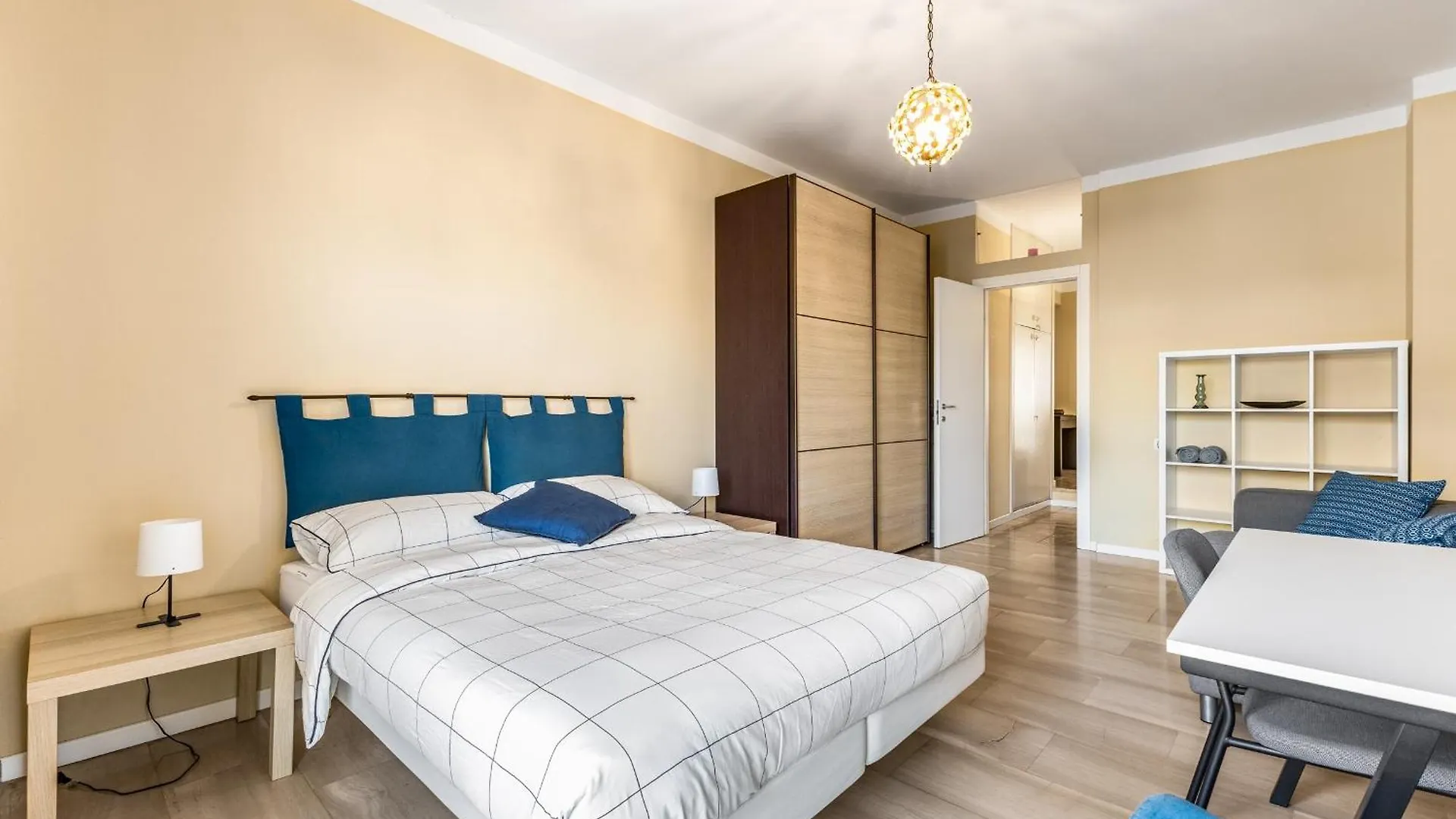 Urban Retreat In Loreto Metro E Free Wifii Milan Apartment